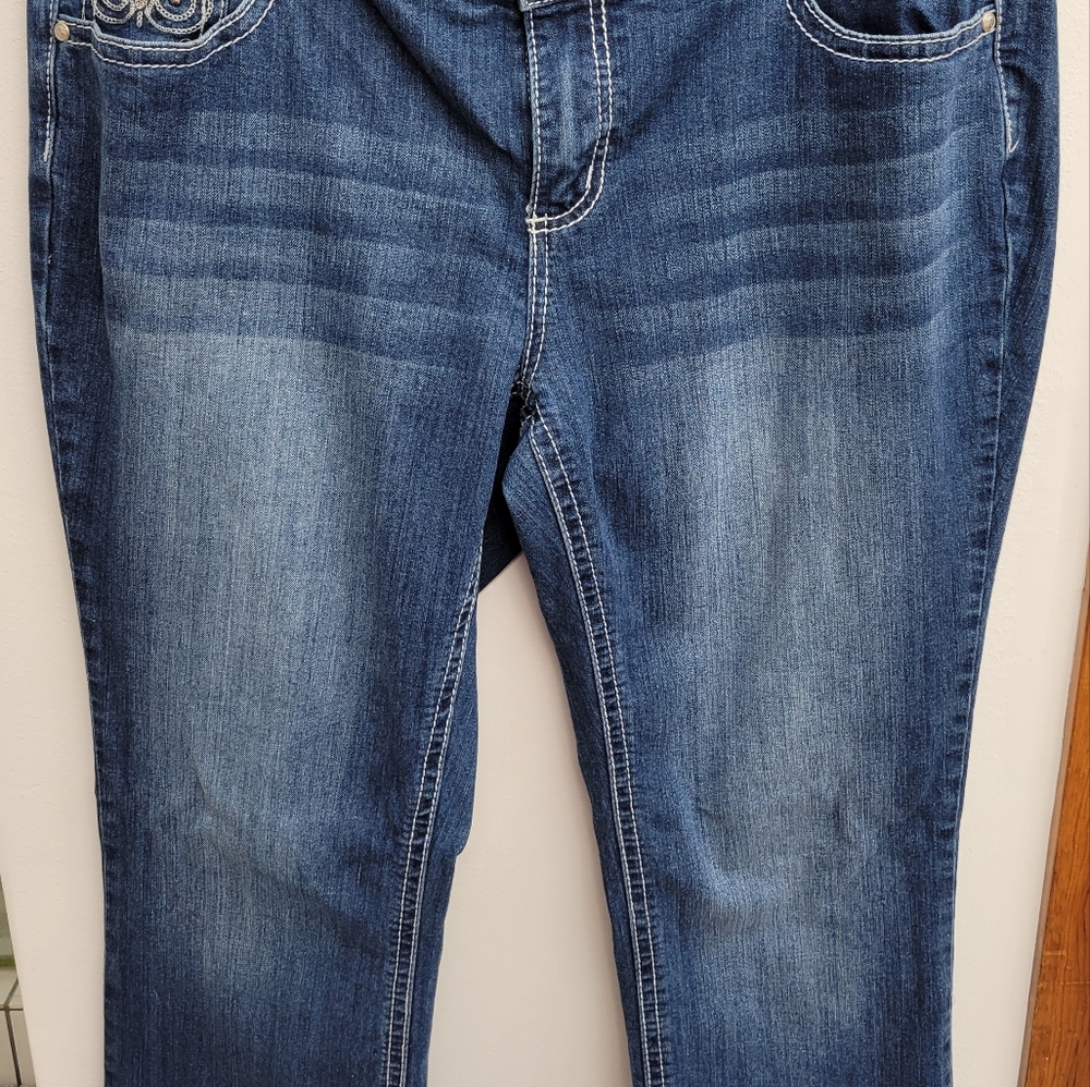 ZCOJEANS